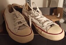 Scarpe converse bianche usato  Civitavecchia