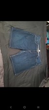 Short jean bleu d'occasion  Blanzac-Porcheresse