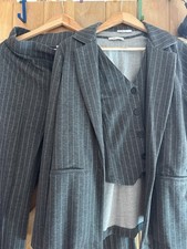 Piece suit women for sale  DORKING