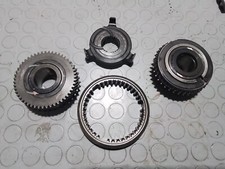 Kit ingranaggi cambio usato  Castellana Grotte