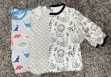 Fecho magnético E=MC2 bebê 6-9m estampa animal footie dorminhoco 100% algodão unissex comprar usado  Enviando para Brazil