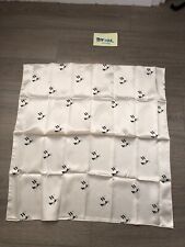 Superbe foulard carré d'occasion  Neuilly-sur-Marne