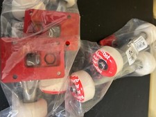Combo de caminhão e roda Tensor cru/vermelho 5.25 quase repetido - Novo em folha comprar usado  Enviando para Brazil