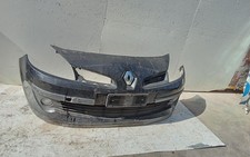 Paraurti anteriore completo usato Paraurti anteriore completo usato  Italia