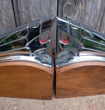 Ancien serre livres d'occasion Ancien serre livres d'occasion  Hautefort