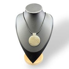 Grand pendentif silex d'occasion Grand pendentif silex d'occasion  Strasbourg-