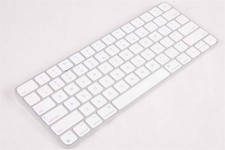 Teclado mágico sem fio Apple || A2450 EMC 2450 || MK2A3LL/A || Sem identificação por toque comprar usado Teclado mágico sem fio Apple || A2450 EMC 2450 || MK2A3LL/A || Sem identificação por toque comprar usado  Enviando para Brazil