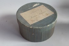 Ancienne boîte jeanne d'occasion  Seyssel