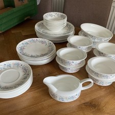 Wedgewood Angela Dinner Service Vintage - dostępnych jest wiele przedmiotów na sprzedaż  Wysyłka do Poland