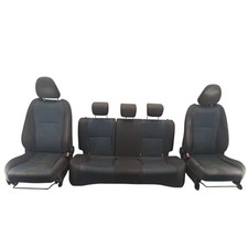 5p 4 yaris 1 4d toyota d usato  Zoppe di Cadore