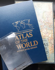 Atlas the world usato  Genova