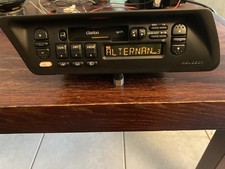 Autoradio cassette clarion d'occasion  Carquefou