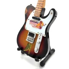 Usado, Mini Guitarra RADIOHEAD JONNY GREENWOOD GIFT Memorabilia Suporte de Exibição GRÁTIS comprar usado  Enviando para Brazil