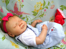 Reborn baby girl usato  Spedire a Italy
