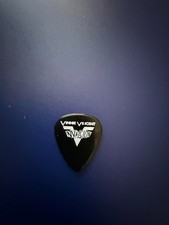 ((( VINNIE VINCENT INVASION / KISS )) palheta de guitarra - MUITO RARA #3 comprar usado ((( VINNIE VINCENT INVASION / KISS )) palheta de guitarra - MUITO RARA #3 comprar usado  Enviando para Brazil