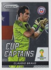 2014 Panini Copa do Mundo FIFA Brasil Prizm Capitães Claudio Bravo Chile #4 R22 comprar usado  Enviando para Brazil