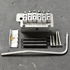 Guitarra Fender USA Strat Plus Deluxe Mini Floyd Rose BRIDGE / TREMOLO - Anos 90 EUA comprar usado  Enviando para Brazil