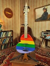 Usado, CORAÇÃO Engraçado Guitarra Elétrica LGBT Gay Raro Artesanato Alegria Forma Única Design Divertido comprar usado  Enviando para Brazil