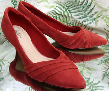 Clarks collection red for sale  Milwaukee