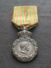 Superbe médaille sainte d'occasion  Lille-