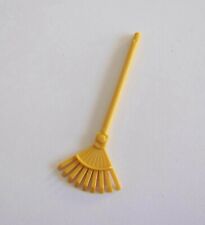 Playmobil equipment yellow d'occasion  Expédié en Belgium