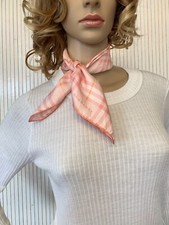 Foulard burberry carré d'occasion  Le Péage-de-Roussillon