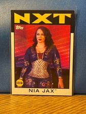  Cartão de luta livre Nia Jax 2016 Topps Heritage WWE 1986 #67 NXT Raw Divas novato controle remoto comprar usado  Enviando para Brazil