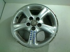 Jante toyota avensis d'occasion  Parthenay