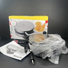 Máquina de waffle Disney Mickey Mouse café da manhã divertido nova em caixa aberta comprar usado  Enviando para Brazil