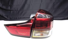 Lanterna traseira Toyota Corolla Fielder genuína destro NKE165 NRE161 NZE164 comprar usado  Enviando para Brazil