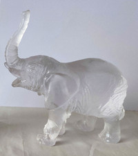 Eléphant blanc daum.éléphan d'occasion  France