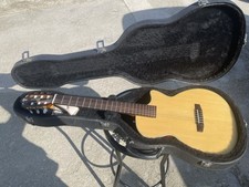 Chitarra elettrica acustica usato  Italia