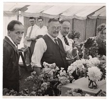 Reigate surrey men for sale  GLASGOW