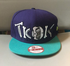 Raro Chapéu TKDK Tokidoki 9Fifty New Era Snapback Caveira e Ossos - Frete Grátis, usado comprar usado  Enviando para Brazil
