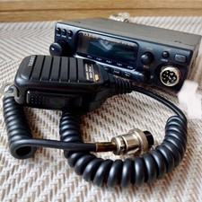 Yaesu 215 transceiver d'occasion  Expédié en France