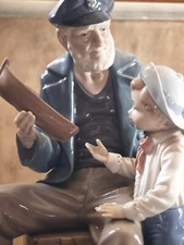 Figura de Porcelana Lladró - Abuelo y Nieto Compartiendo un Momento Especial comprar usado Figura de Porcelana Lladró - Abuelo y Nieto Compartiendo un Momento Especial comprar usado  Enviando para Brazil
