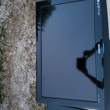 Samsung con telecomando usato  Taranto
