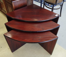 Tables gigognes palissandre d'occasion  Yffiniac