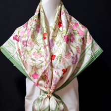 Rare hermes silk d'occasion  Expédié en Belgium