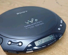 Sony walkman e221 usato  Italia