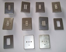 Prese elettriche mascherine usato  Roma