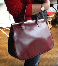 Sac longchamp rouge d'occasion  Rouxmesnil-Bouteilles
