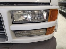 Driver left headlight for sale  Annandale