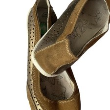 Earth. shoes. tan for sale  BURY