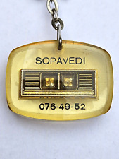 Resin keychain sopavedi d'occasion  Expédié en Belgium