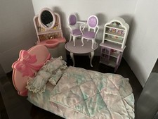 Cadeiras de mesa para sala de jantar Barbie banheiro vaidade móveis acessórios comprar usado  Enviando para Brazil