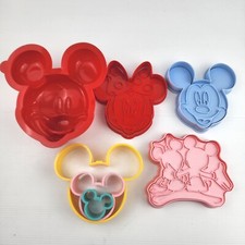 Molde para bolo cortador de biscoitos Disney Mickey Minnie Mouse decoração assar , usado comprar usado  Enviando para Brazil