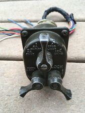 Usado, INTERRUPTOR DE FAROL MILITAR JEEP WILLYS/M38 1952 e LENTE DE SINALIZAÇÃO comprar usado  Enviando para Brazil