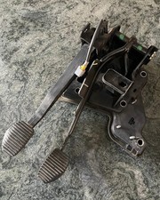 PEDALIERA PEUGEOT 407sw 2.0cc HDI 2005 comprar usado  Enviando para Brazil