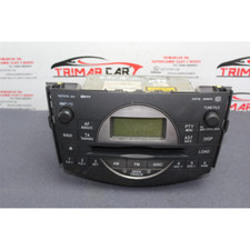 Autoradio radio stereo usato  Cittanova